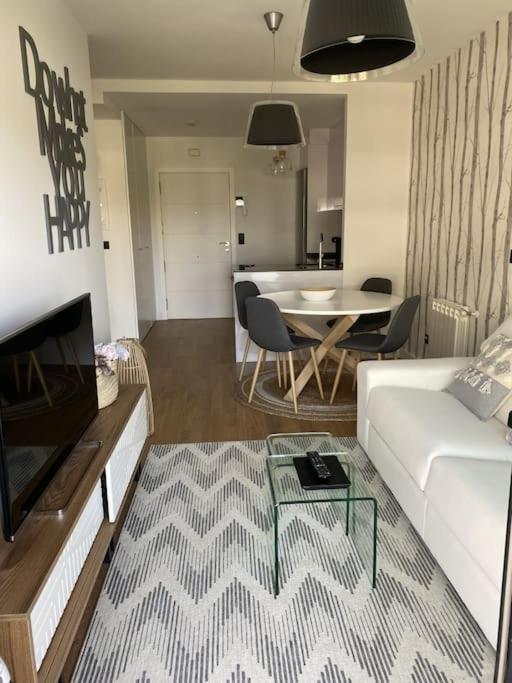 Precioso Apartamento Con Terraza Y Piscina En Portonovo-Sanxenxo Εξωτερικό φωτογραφία